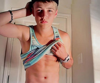 Sexy Horny Twink BF s0