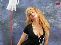 Lezpoo.com enema